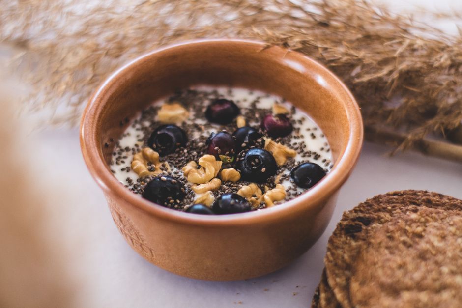 How Fiber Slows Digestion & Reduces Hunger